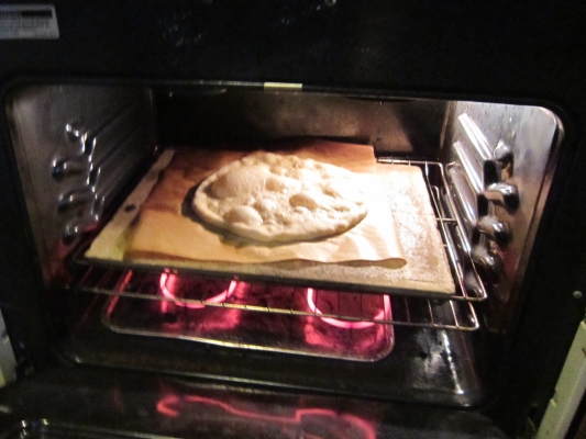 Par-baking pizza dough